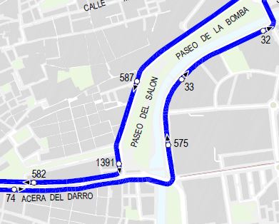 line 33 turns from Acera del Darro to Basilios